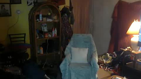 Snapshot of hardinhand44 chatting on 24, 10, 2025 john nobles online show from 24, 10, 2025