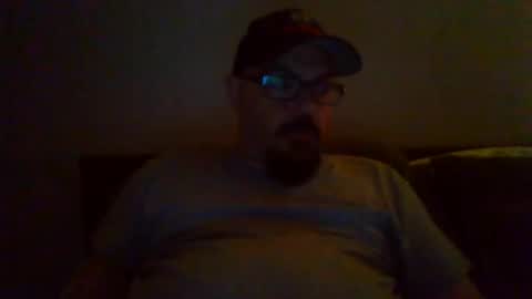 AverageEggplant online show from 9, 5, 2026