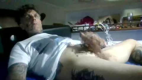 hardnthick online show from 6, 11, 2025