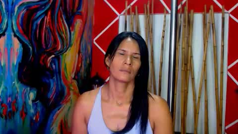 Snapshot of harley_brunette74 chatting on 19, 5, 2026 HARLEY online show from 19, 5, 2026