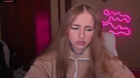 Snapshot of harley_kimm chatting on 27, 2, 2025 Julia online show from 27, 2, 2025