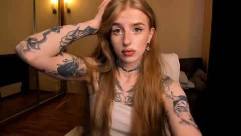 Julia online show from 8, 6, 2026