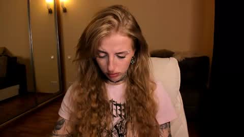 Snapshot of harley_kimm chatting on 2, 8, 2026 Julia online show from 2, 8, 2026
