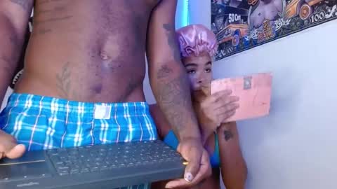 harley_quinnn111 online show from 17, 5, 2026