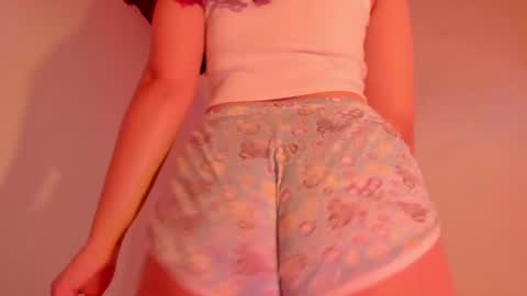 Annie online show from 9, 2, 2025