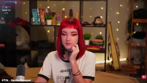 Snapshot of harleyspy chatting on 16, 12, 2025 HarleyJeffrey online show from 16, 12, 2025