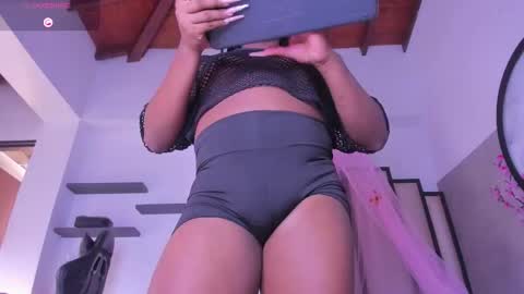 Snapshot of harmony_01 chatting on 20, 12, 2025 harmony_01 online show from 20, 12, 2025