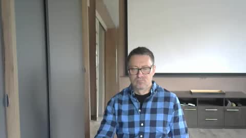 Snapshot of harrysnake chatting on 10, 10, 2025 HarrySnake online show from 10, 10, 2025