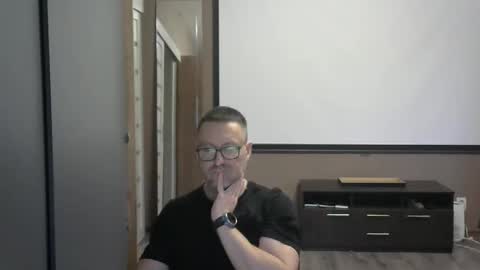 Snapshot of harrysnake chatting on 16, 10, 2025 HarrySnake online show from 16, 10, 2025