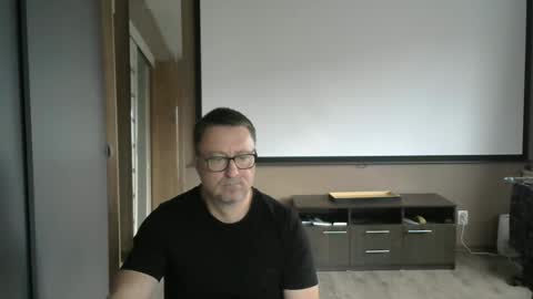 Snapshot of harrysnake chatting on 7, 11, 2025 HarrySnake online show from 7, 11, 2025