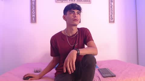 Snapshot of harrythomson1 chatting on 14, 12, 2024 harry thomson online show from 14, 12, 2024