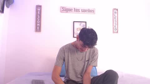 Snapshot of harrythomson1 chatting on 28, 12, 2024 harry thomson online show from 28, 12, 2024