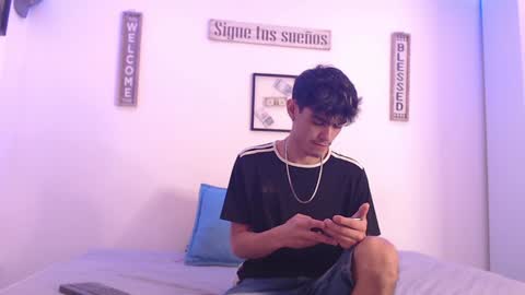 Snapshot of harrythomson1 chatting on 30, 12, 2024 harry thomson online show from 30, 12, 2024