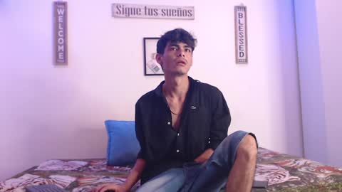 Snapshot of harrythomson1 chatting on 26, 1, 2025 harry thomson online show from 26, 1, 2025