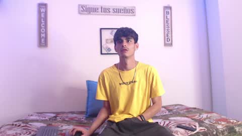 Snapshot of harrythomson1 chatting on 27, 1, 2025 harry thomson online show from 27, 1, 2025