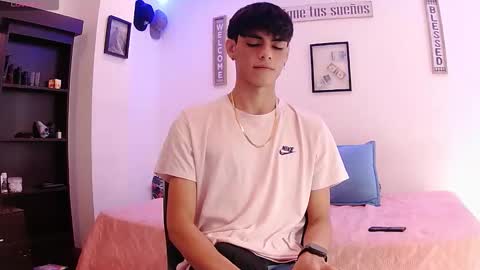 Snapshot of harrythomson1 chatting on 13, 9, 2025 harry thomson online show from 13, 9, 2025