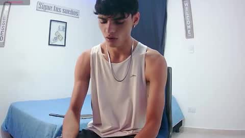 Snapshot of harrythomson1 chatting on 21, 10, 2025 harry thomson online show from 21, 10, 2025