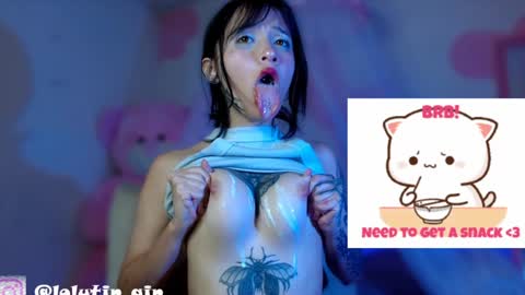 Im Emily and I could be the love of your life    online show from 6, 2, 2025