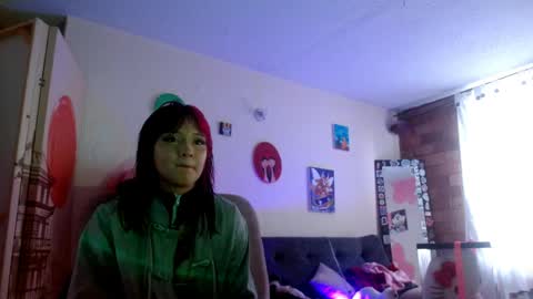 Im Emily and I could be the love of your life    online show from 28, 3, 2026