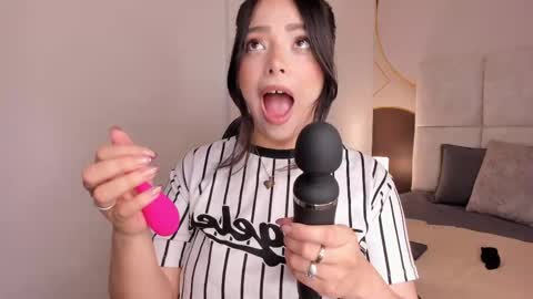 Snapshot of has_gonzalezz chatting on 10, 1, 2026 has_gonzalezz online show from 10, 1, 2026