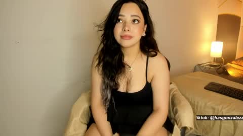 Snapshot of has_gonzalezz chatting on 18, 5, 2026 has_gonzalezz online show from 18, 5, 2026