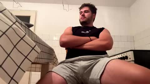 Snapshot of hasabigonev14 chatting on 29, 7, 2026 THEBIGONEV14 online show from 29, 7, 2026