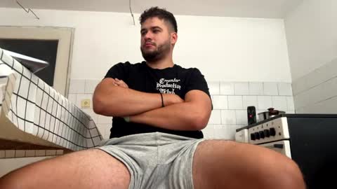 Snapshot of hasabigonev14 chatting on 6, 8, 2026 THEBIGONEV14 online show from 6, 8, 2026