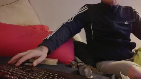 Snapshot of hashtagcloudp0rn chatting on 23, 3, 2026 hashtagcloudp0rn online show from 23, 3, 2026