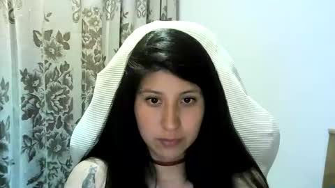 lady online show from 5, 1, 2025