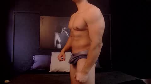 hat_guy01 online show from 25, 2, 2026