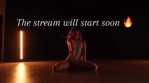 Anna online show from 4, 8, 2026