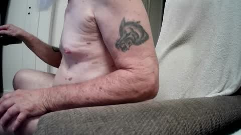 Snapshot of haywired1 chatting on 10, 9, 2025 Haywired online show from 10, 9, 2025