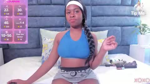 hazel_lanee online show from 5, 8, 2026