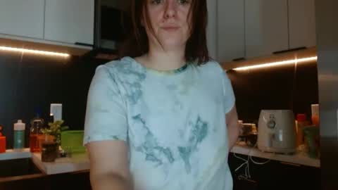 Hazel online show from 15, 10, 2025