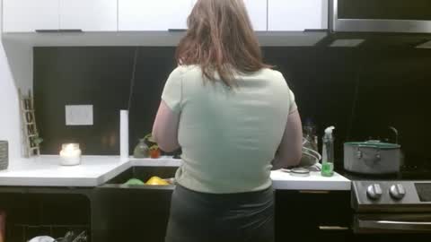 Hazel online show from 3, 11, 2025