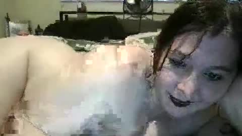 Snapshot of hazelbasil32728 chatting on 20, 2, 2026 hazelbasil32728 online show from 20, 2, 2026