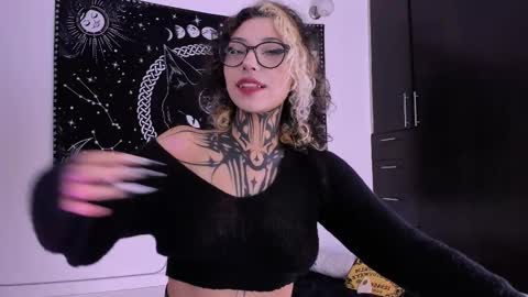 Snapshot of hazellwitch chatting on 6, 3, 2025 Hazell Witch online show from 6, 3, 2025