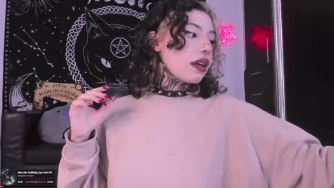 Snapshot of hazellwitch chatting on 14, 9, 2025 Hazell Witch online show from 14, 9, 2025