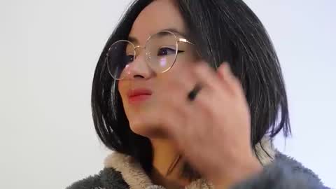 Snapshot of hearmymoans_18 chatting on 12, 1, 2026 hearmymoans_18 online show from 12, 1, 2026