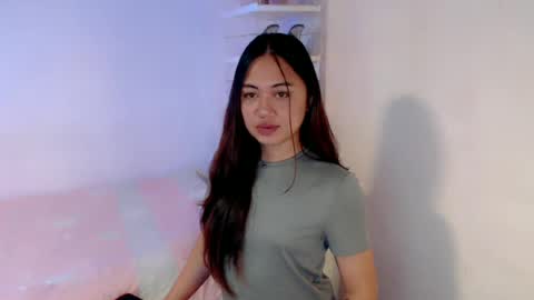 Snapshot of heart_of_asia chatting on 4, 7, 2026 Yoshin online show from 4, 7, 2026