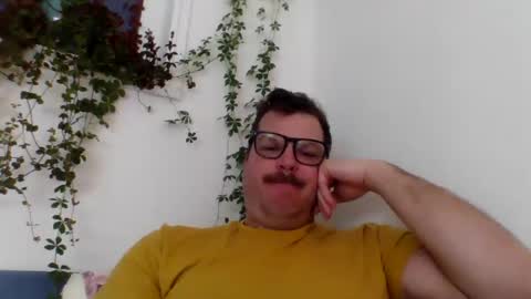 MT online show from 3, 2, 2025