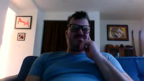 MT online show from 10, 3, 2025