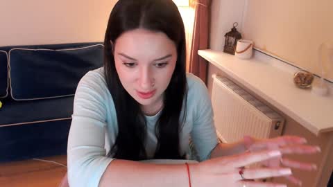 Heaven girl online show from 3, 12, 2024