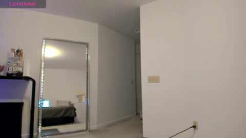 Snapshot of heaveniabb chatting on 30, 1, 2025 Helen online show from 30, 1, 2025