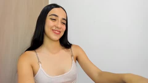 Alejandra online show from 25, 2, 2025