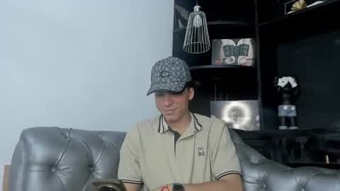 Snapshot of heellboy_ chatting on 16, 11, 2025 heellboy_ online show from 16, 11, 2025