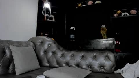 Snapshot of heellboy_ chatting on 23, 11, 2025 heellboy_ online show from 23, 11, 2025