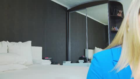 Helen online show from 25, 2, 2025