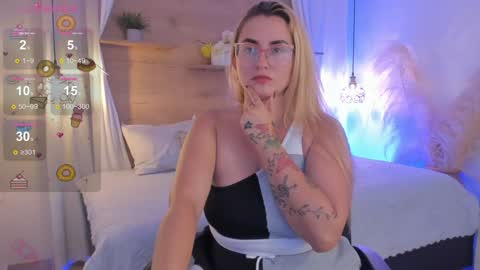 ANTARA REY online show from 3, 2, 2025