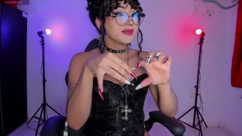 Heka Prudence online show from 14, 5, 2026